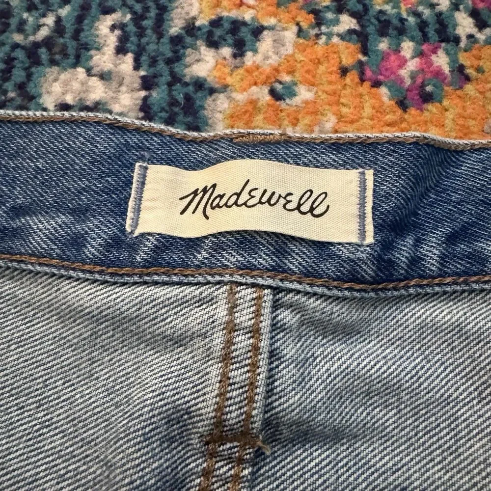 Madewell Relaxed‎ Denim Shorts Button Fly Distressed Women's Size 32